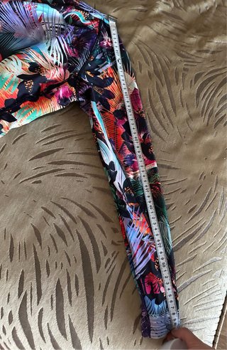 Bañador manga larga estampado tropical