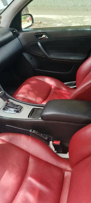 Mercedes-Benz Clase C 2004