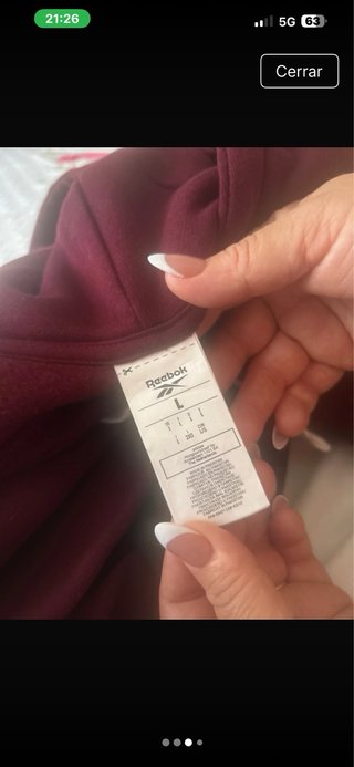 Sudadera Reebok con capucha