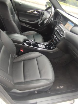 Infiniti Q30 2018 2.2 170 premiun tech 5p s/s 7DCT