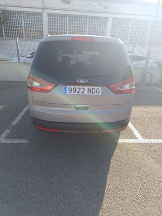 Ford Galaxy 2012
