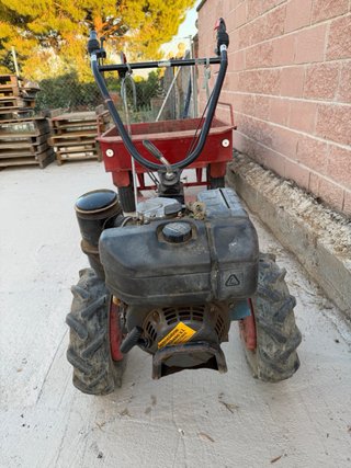 Mula mecánica con carro