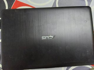Portátil Asus i3 Intel NVIDIA