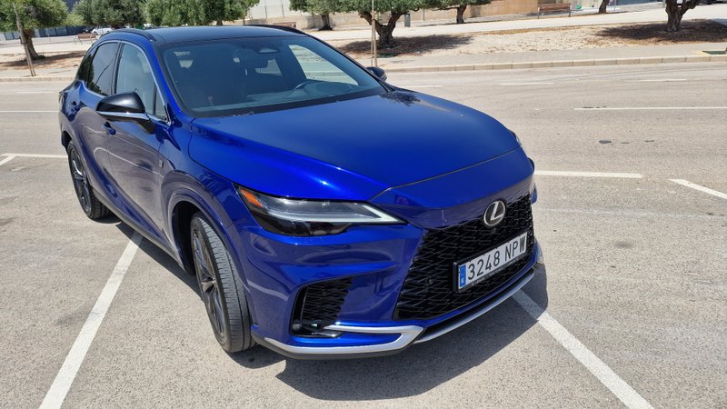 Lexus RX 450h+ F Sport Design, híbrido enchufable - foto 1