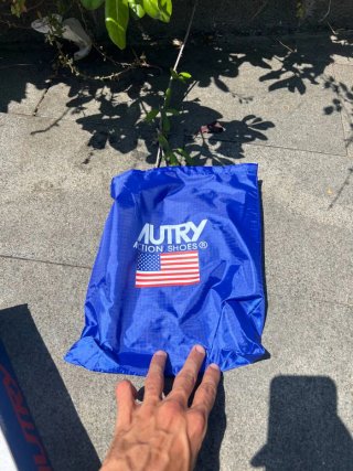 Autry Medalist Low