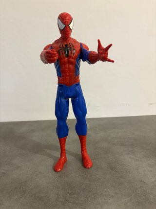 Figuras Marvel Avengers y Furia Nocturna