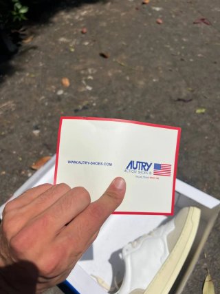 Autry medalist Low