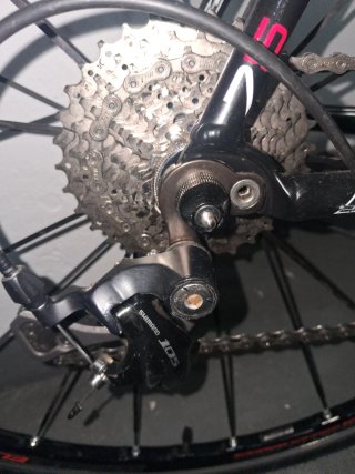Bicicleta de carretera Felt F75