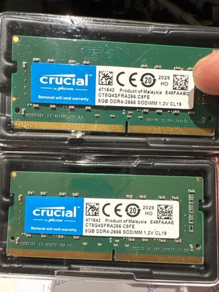 2x Crucial 8GB DDR4-2666 SODIMM RAM