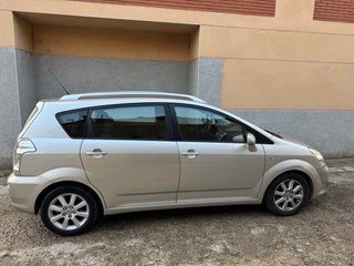 Toyota corolla verso 2007