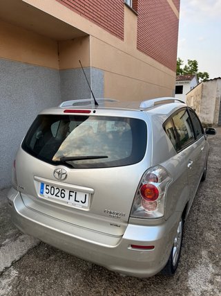Toyota corolla verso 2007