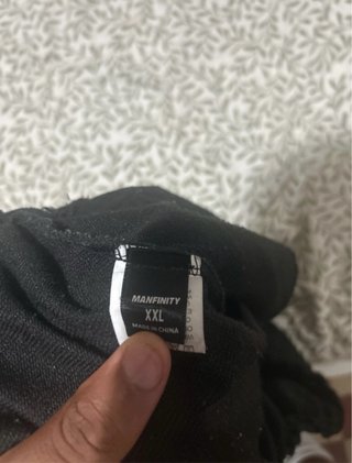 Pantaloncini neri con logo