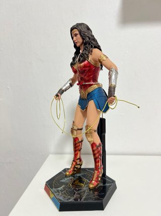 Hot Toys Wonder Woman 1984 MMS584 1/6