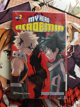 Mangas My Hero Academia (se venden por separado).