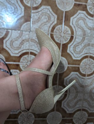 Tacchi alti da donna Tulipano oro