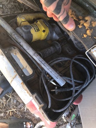 Herramientas de construcción varias