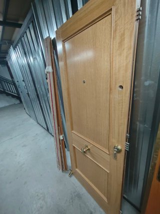 Puerta blindada completa 204x85 mano izquierda