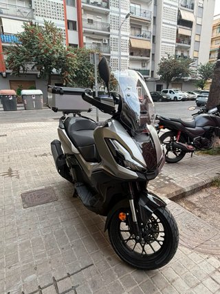 Honda ADV 350 2025 Maxi-Scooter