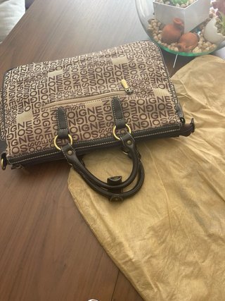 Bolso cartera Soigne marrón
