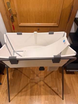 Bañera Stokke con patas