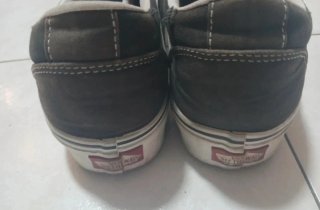 Scarpe Vans nere e bianche