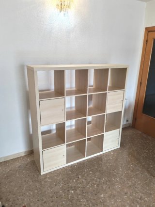 Estantería Kallax Ikea 4x4 con 4 Puertas