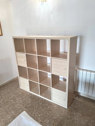 Estantería Kallax Ikea 4x4 con 4 Puertas