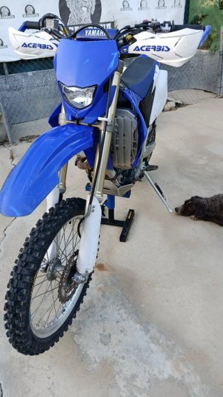 Yamaha Enduro 450 Azul/Blanco