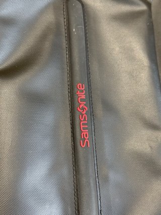 Mochila Samsonite RED Modelo Especial Negra