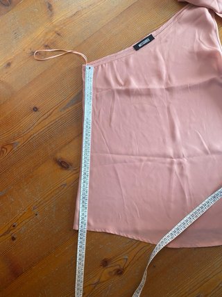 Missguided top mono spalla rosa albicocca.Taglia S