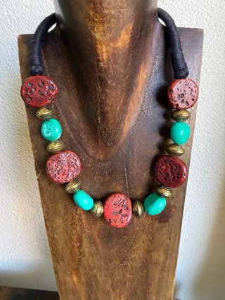 Collar artesanal étnico