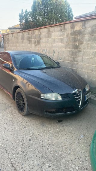Alfa Romeo GT 2004