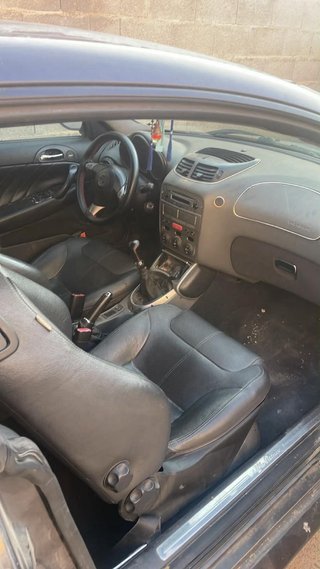 Alfa Romeo GT 2004