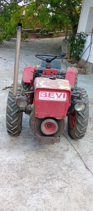 Tractor Pascuali 18 CV