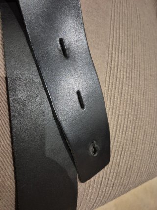 Correa de cuero para guitarra o bajo