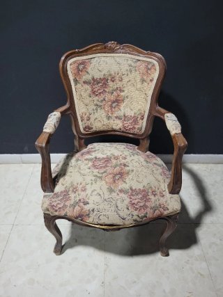 Sillón antiguo floral madera y tela