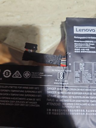 Batería original Lenovo L15M3PB1
