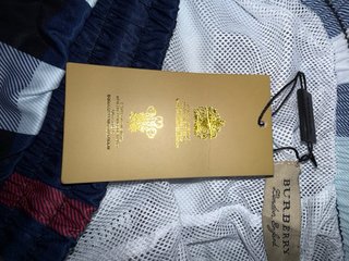 Costume Burberry XL ma questo capo veste M.