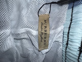 Costume Burberry XL ma questo capo veste M.