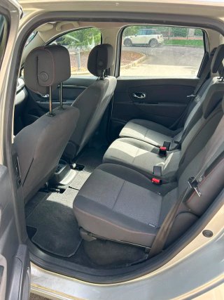 Renault Scenic 2012