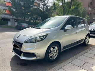 Renault Scenic 2012