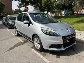 Renault Scenic 2012