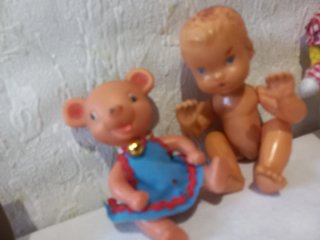 Lote de muñecas y osito