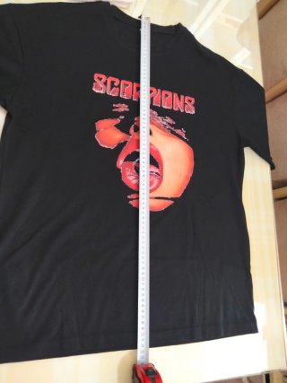 Camiseta Scorpions Manga Corta Negra