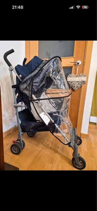 Carrito Maclaren con accesorios