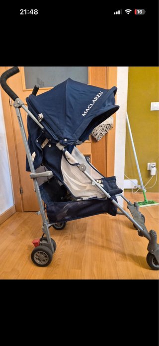 Carrito Maclaren con accesorios