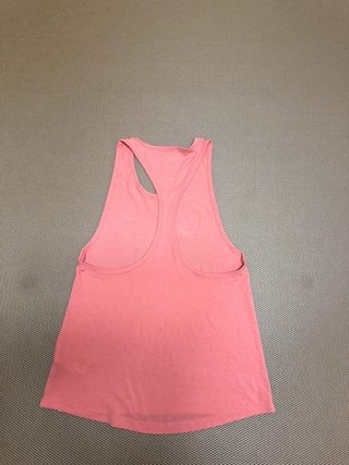 Camiseta de tirantes deportiva salmón Puma