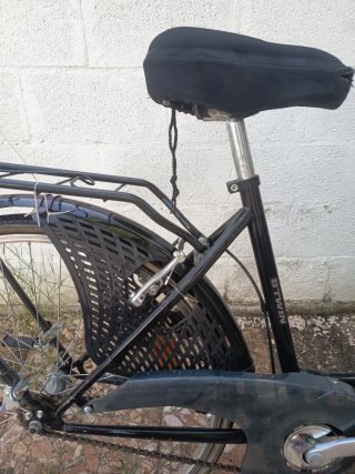 Bicicleta Paseo B'Twin Negra