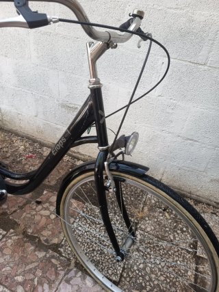 Bicicleta Paseo B'Twin Negra