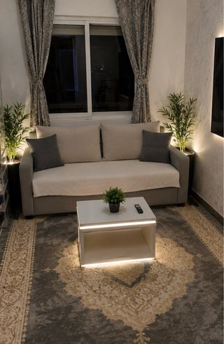 Alfombra beige y gris casi nueva
